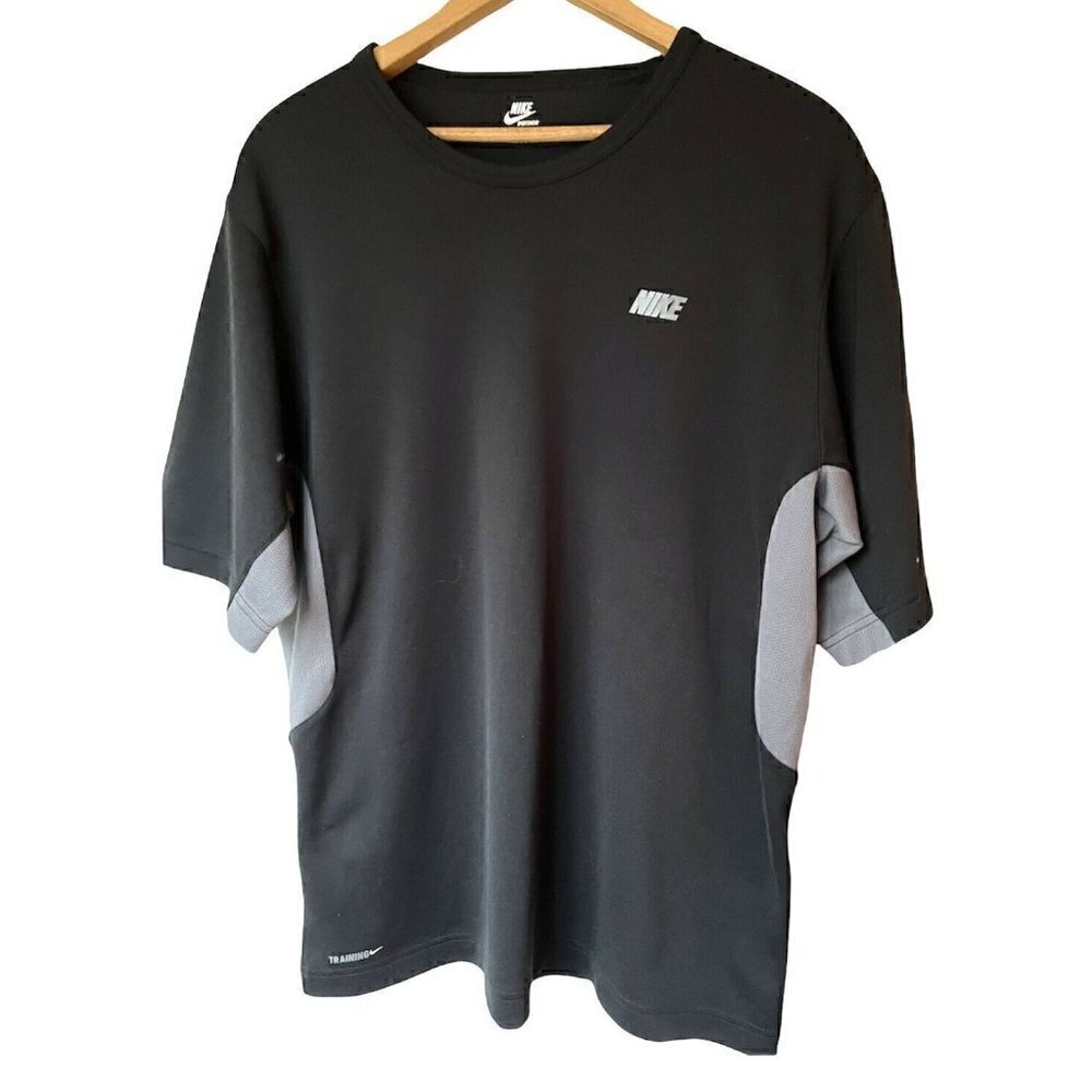 Nike Black Jersey Athletic Wear Men’s Size Large Training Sportswear